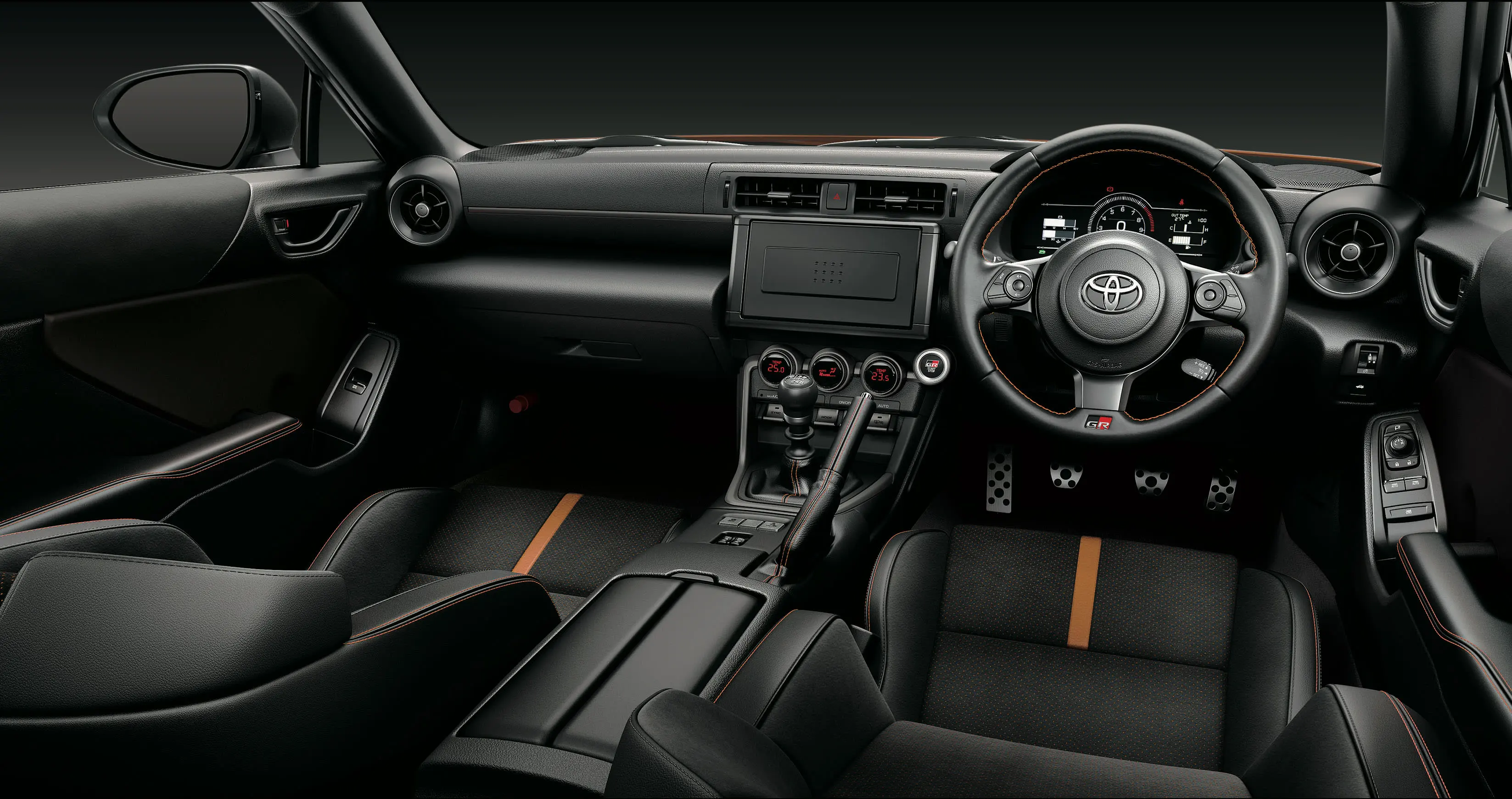 2022_Toyota_GR86_10th_Anniversary_4.webp