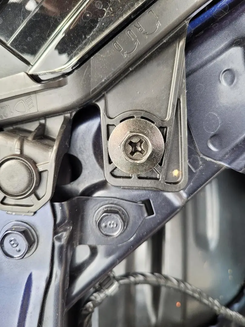 headlight bracket.webp