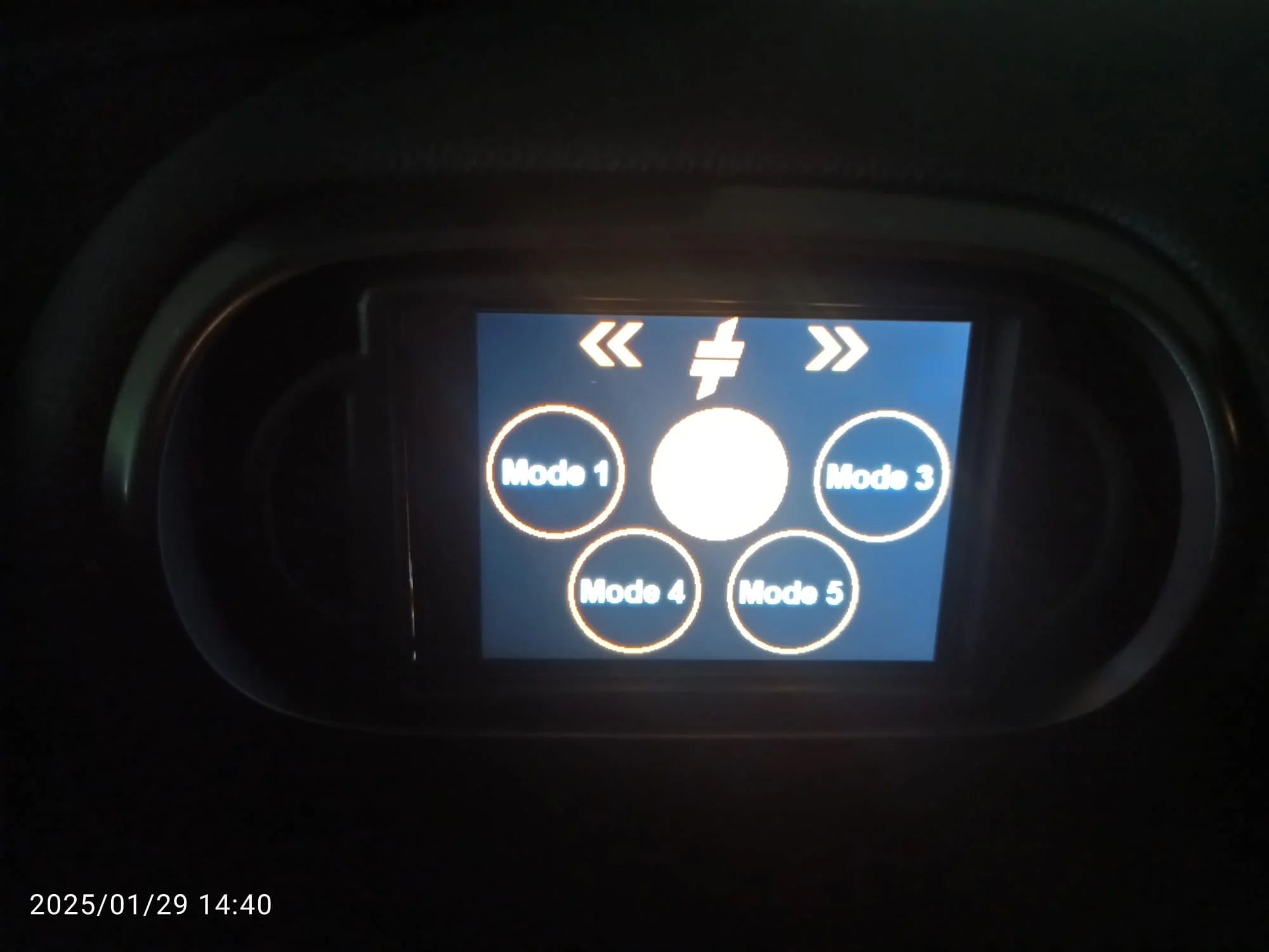 TT Touchscreen 7.webp