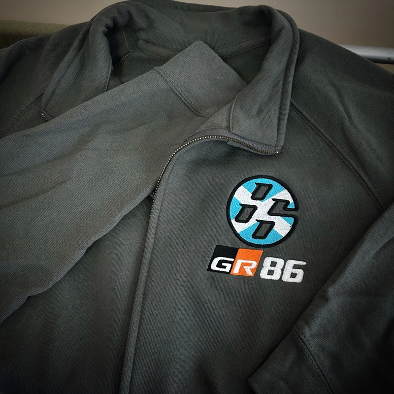 ZippedSweatshirt.webp